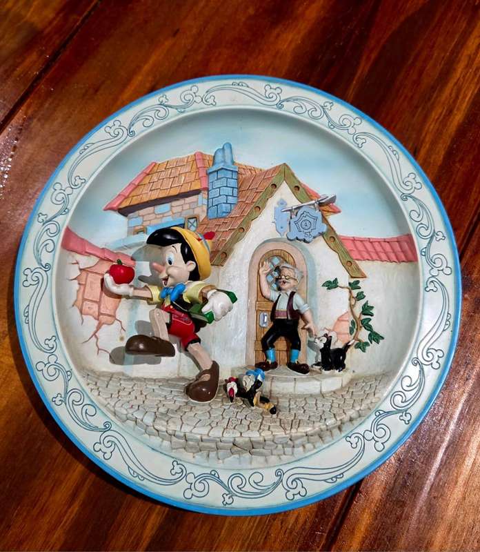 Disney Pinocchio 1940 Animated Classics 3D Plate - Rare