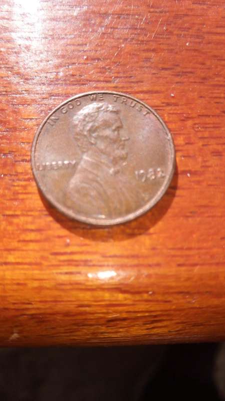 U S A 1982 rare one cent coin no mint mark Big dateFilled 9 error 3.1 gram copper Lincoln