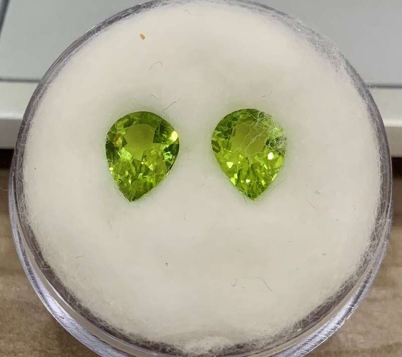 2.73 Ct Peridot Pair. Pear Cut