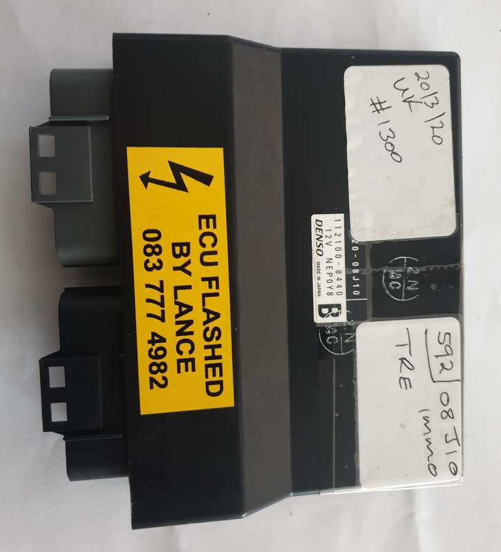 Suzuki Gsr 750 2011 -2015 flashed ecu,no immo 32920-08J10. plug n play