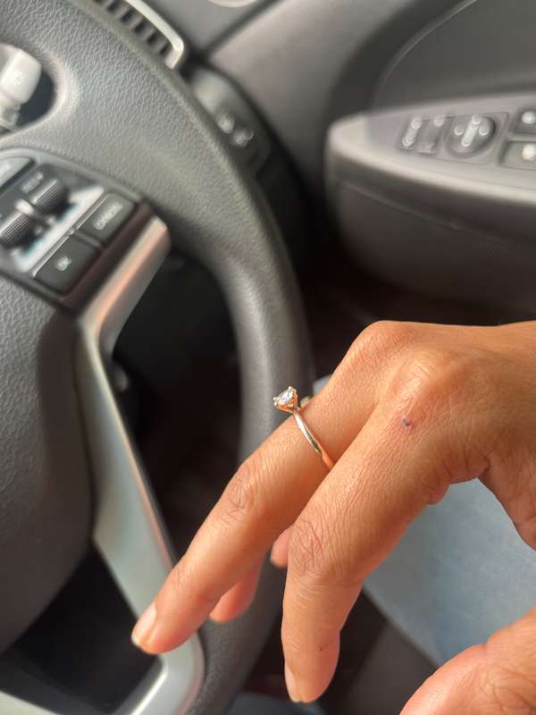 9ct rose gold moissanite ring