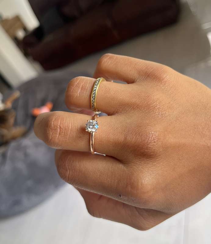 9ct rose gold moissanite ring