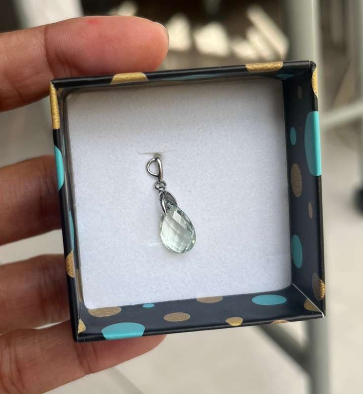 10K white gold green amethyst pendant