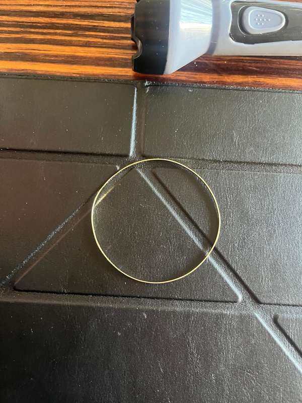 9ct gold stacking bangle