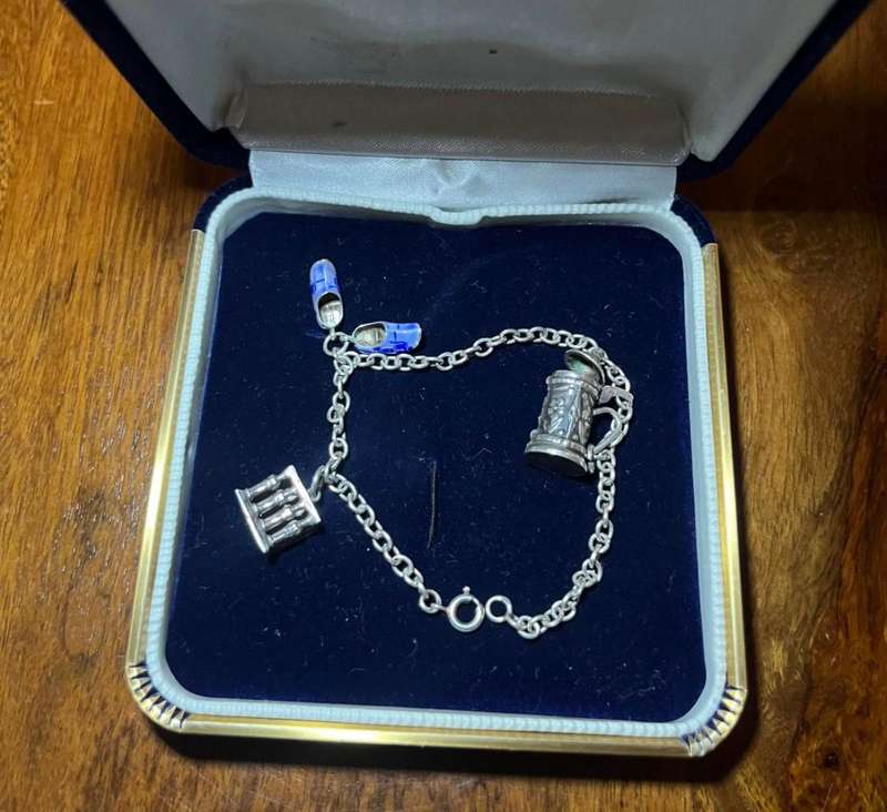 Vintage silver charm bracelet