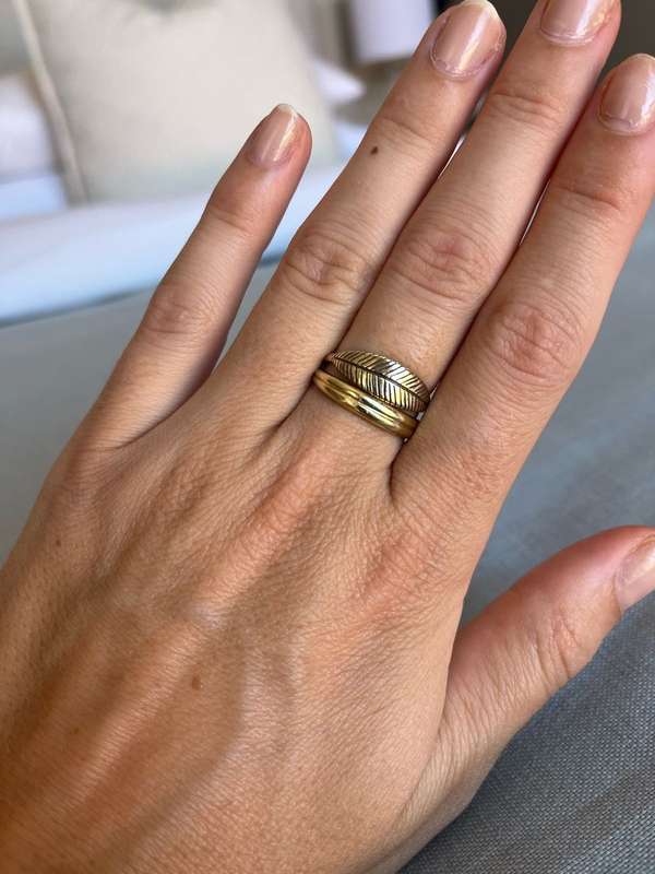 Dear Rae 9ct gold palm ring