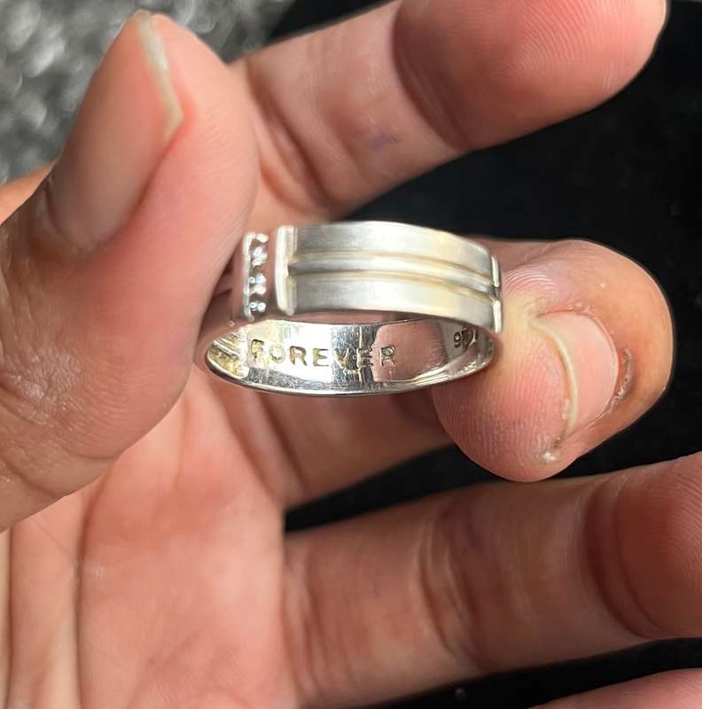 9ct white gold mens ring