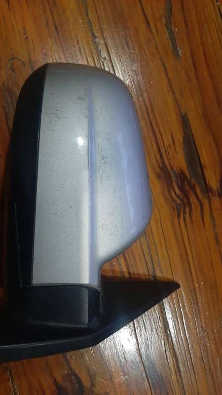 HYUNDAI TUCSON HJN  2004 TO 2010  5DR WAGON  DRIVERS  RIGHT SIDE MIRROR  SILVER