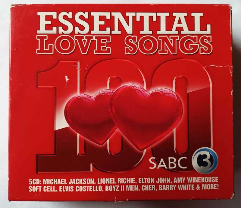 Essential love songs ,5 cd set