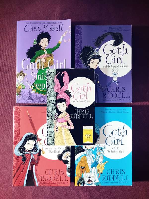 Goth Girl - Chris Riddell- Complete Collection