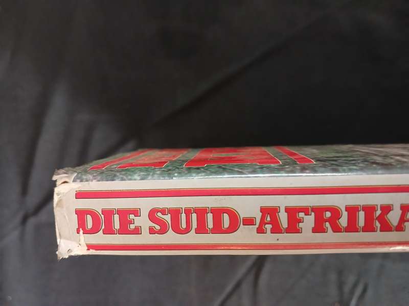 `SUID AFRIKAANSE KRYGSMAG` HELMOED ROMER HEITMANN