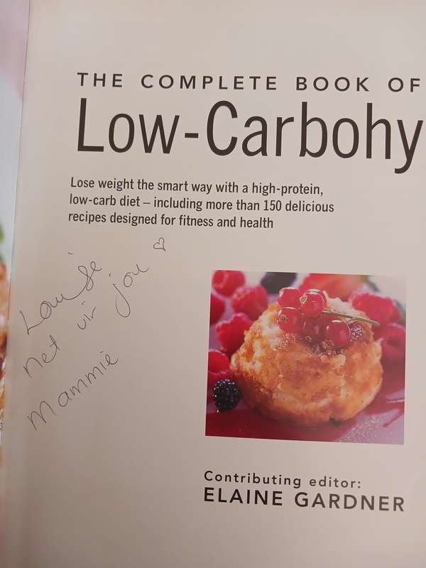 The Complete Book of Low-Carbohydrate Cooking - Elaine Gardner