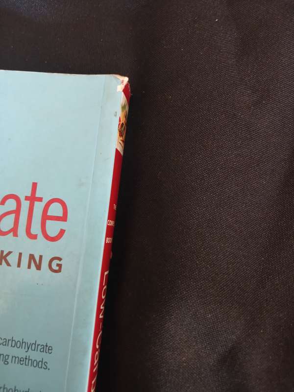 The Complete Book of Low-Carbohydrate Cooking - Elaine Gardner