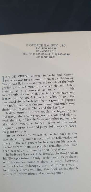 Traditional Home & Herbal Remedies - Jan De Vries