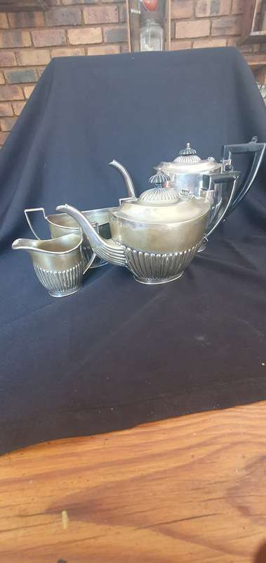 Vintage silver plated Sheffield tea set - epns