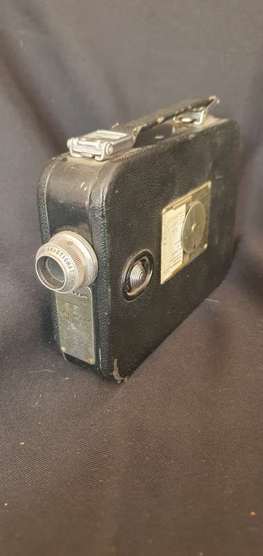 Cine Kodak 8 - 16mm movie camera