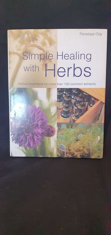 Simple Healing with Herbs - Penelope Ody