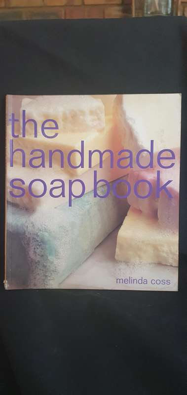 The Handmade Soapbook - Melinda Coss