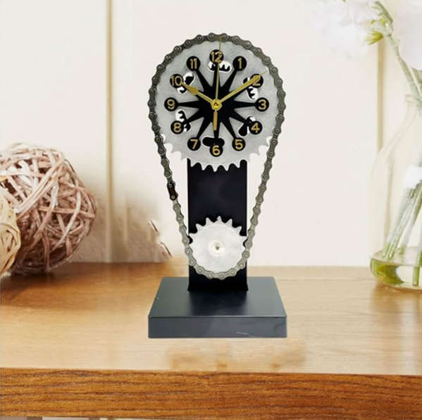 Rotating Battery Powered Gear Clock - Black