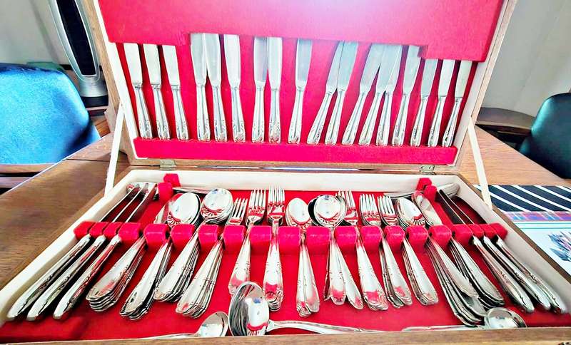 Vintage Inox 18/10  Ribera 12 piece cutlery set