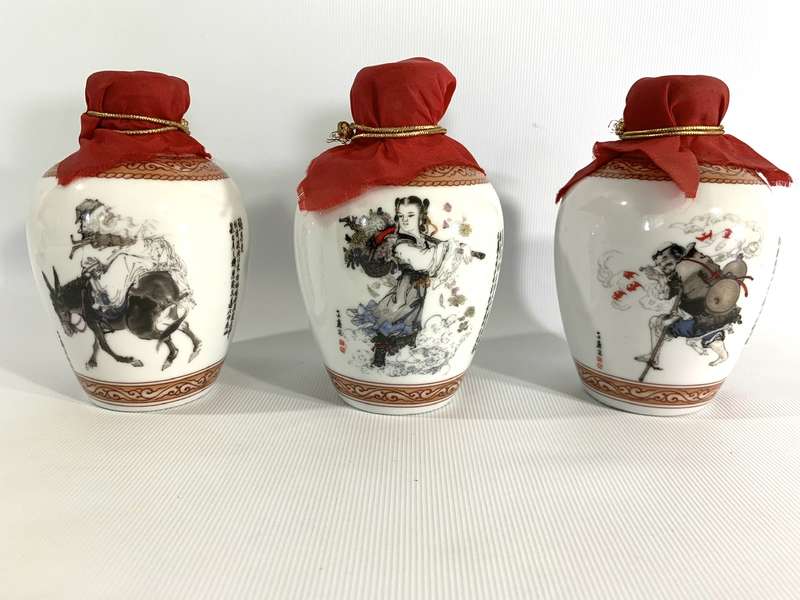 6 x Collectible Porcelain Chinese Liquor Bottles (Still Sealed and Full - Circa 1948)
