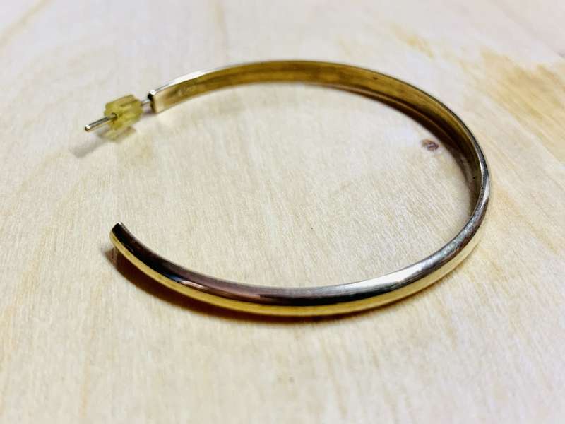 2 x Solid Gold Earrings - 9 carat / 375 (2.95g)