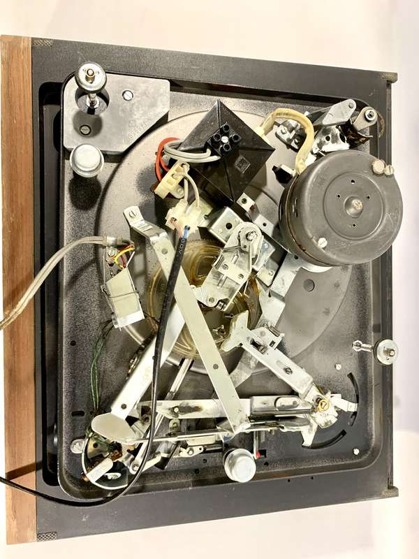 Vintage Dual 1019 Turntable  Classic German Engineering (CK 6 Base)