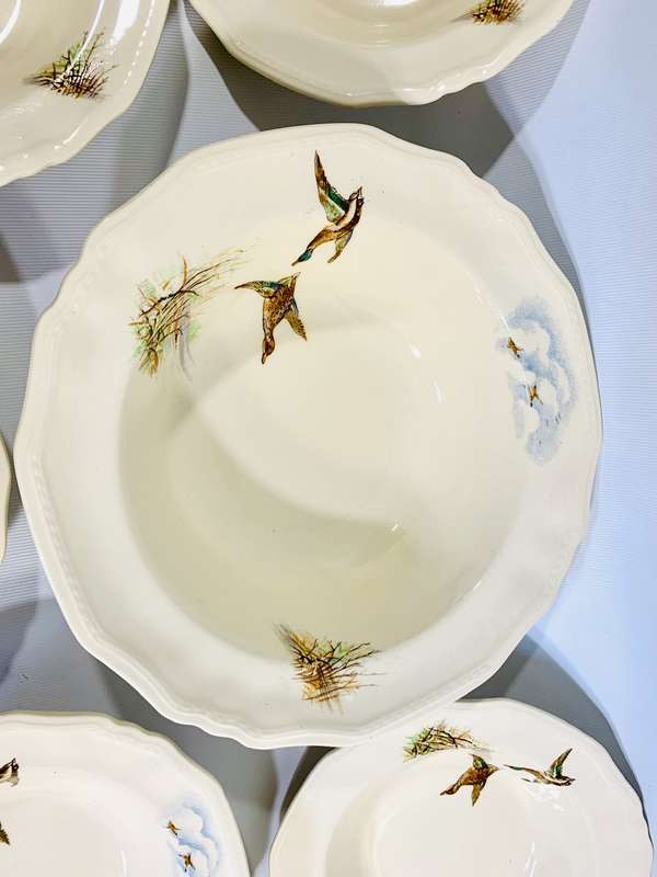Alfred Meakin Wildfowl Serving and Dessert Bowl Set  Vintage English Pottery
