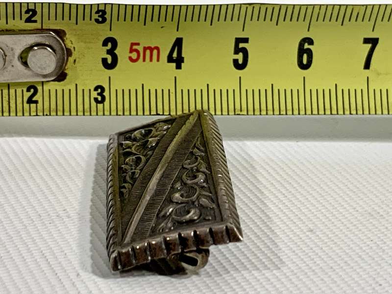 Beautiful Vintage Sterling Silver Brooch