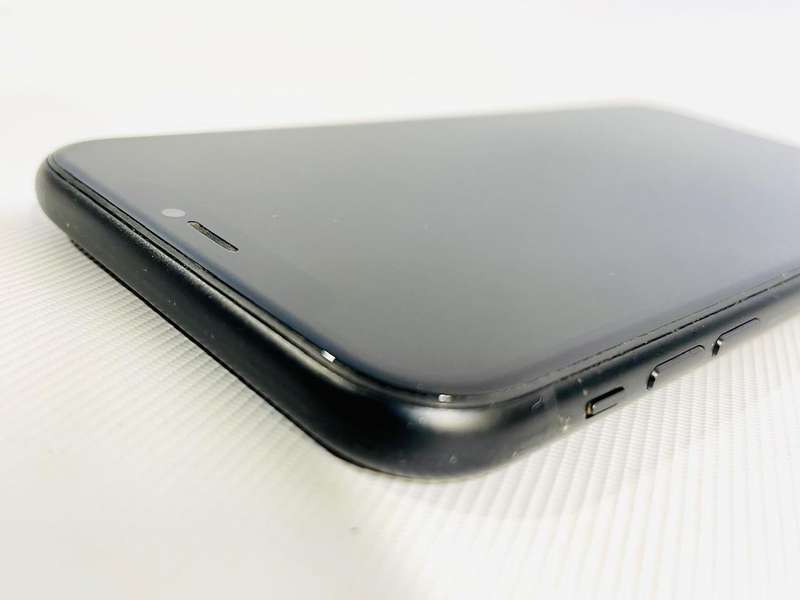 iPhone XR 64GB