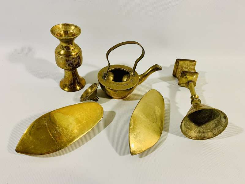 Elegant Set of 5 Brass Showpiece Ornaments