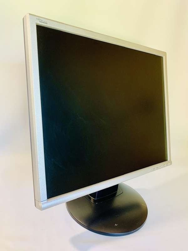 Fujitsu Scaleoview 19-inch LCD Monitor