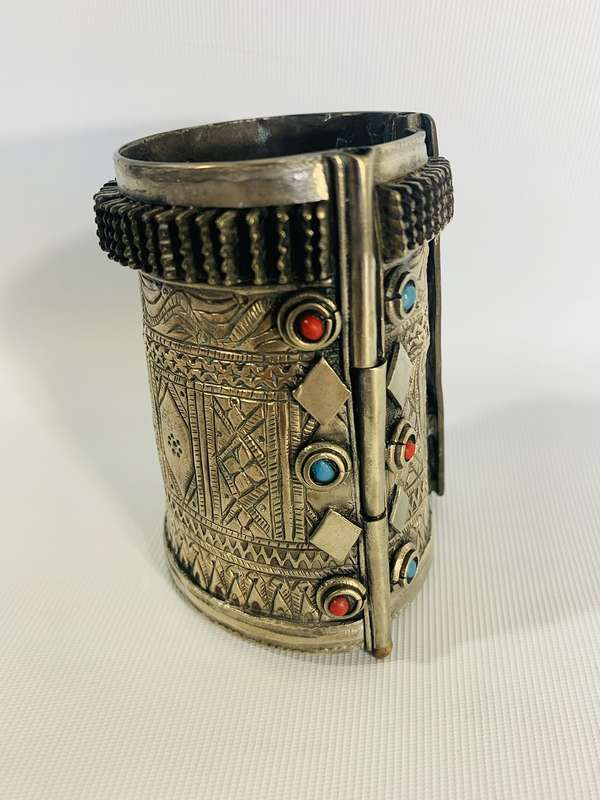 Decorative Arabian Bracelet