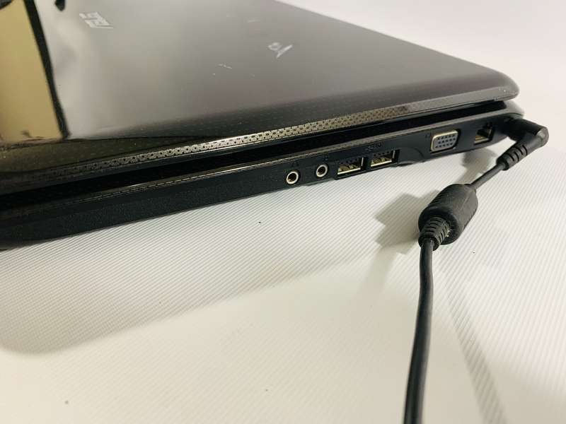 Asus Laptop running Windows Vista