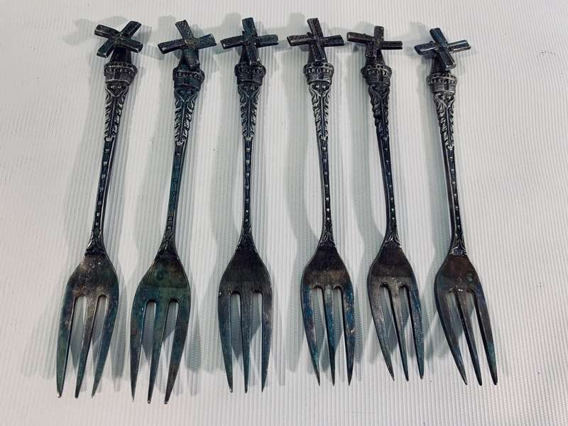 6 x Silver Plated Dutch Windmill Dessert Forks