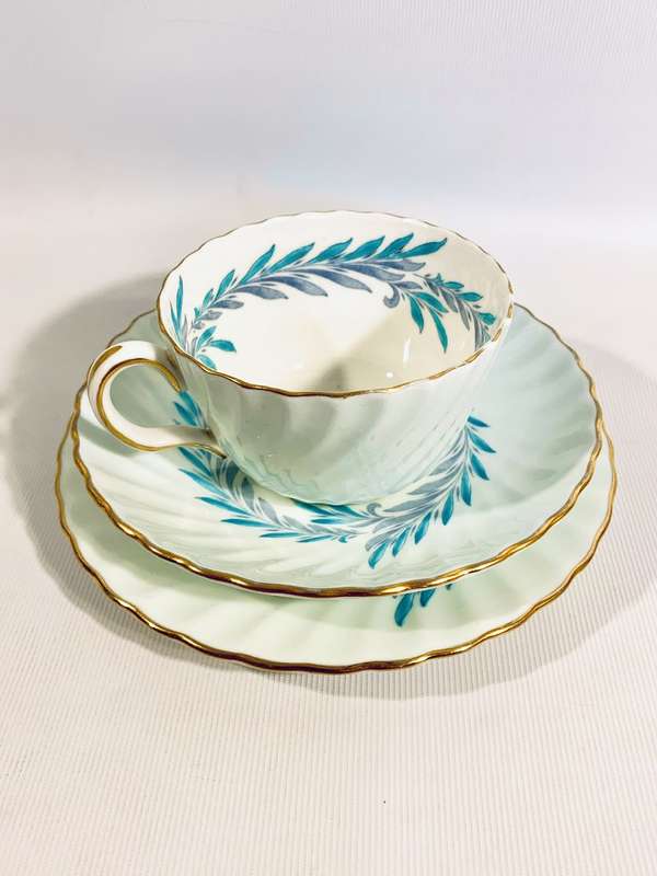 Exquisite Minton Bone China Teacup Trio  Symphony Pattern (S-557)