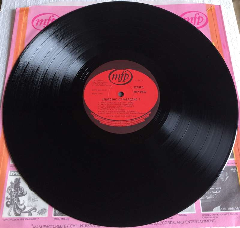 Springbok Hit Parade 7 (Vinyl LP) (Cover VG+, LP VG+)