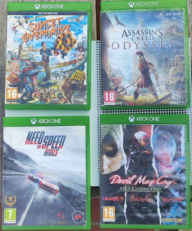 Xbox One S 1TB + 5 games
