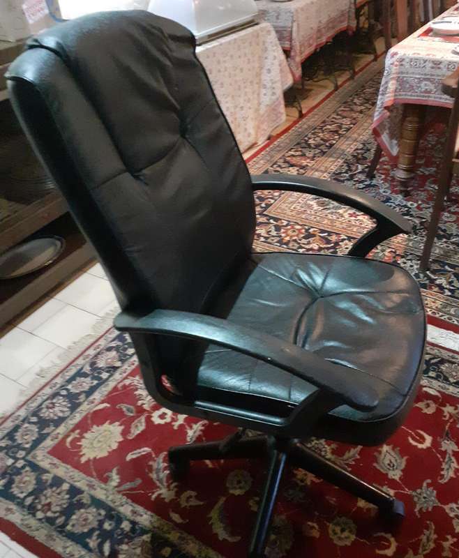 Office chair - leather