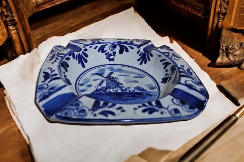 Delft Astray