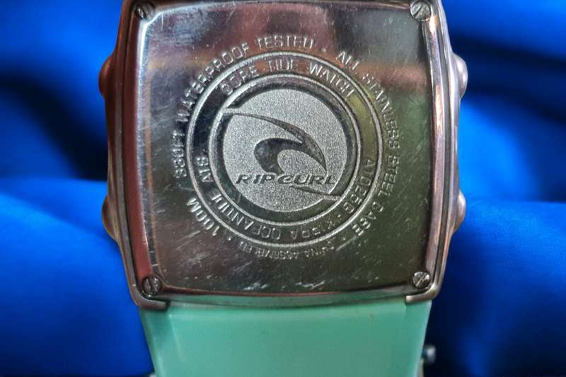 Women's DIGITAL Surfing Watch RIP CURL A1025G