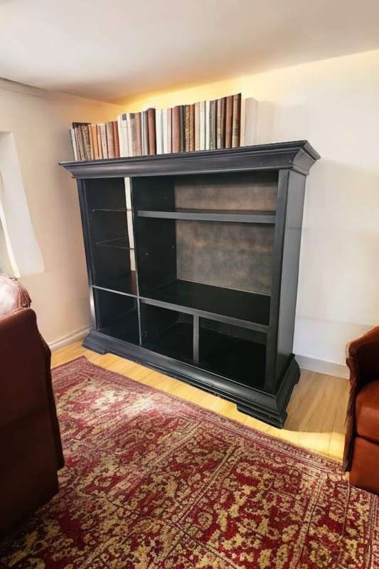 Cori-craft TV Unit