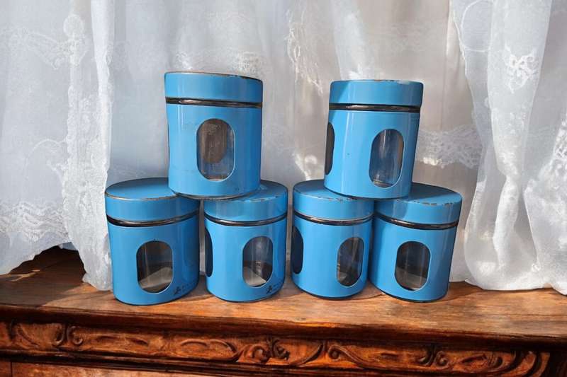 6 Blue Maxwell & Williams Vintage Canisters
