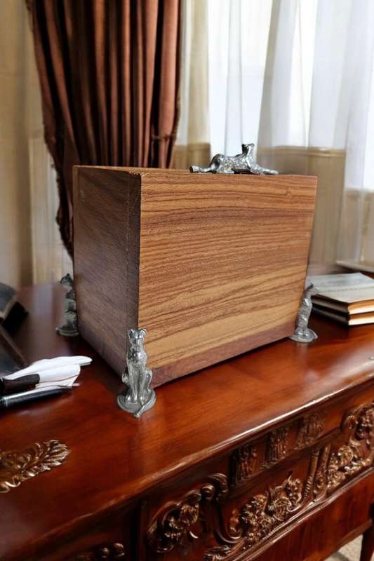 Diana Carmichael Pen Holder