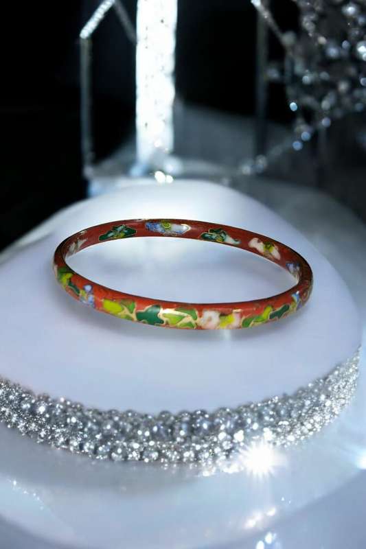 Burgundy/floral Enamel Cloisonne Bangle