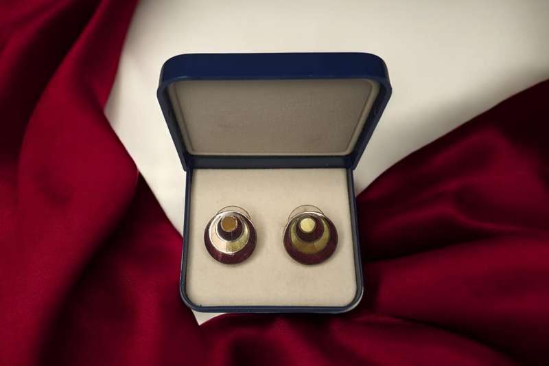 Vintage Maroon & Gold Colored Earrings
