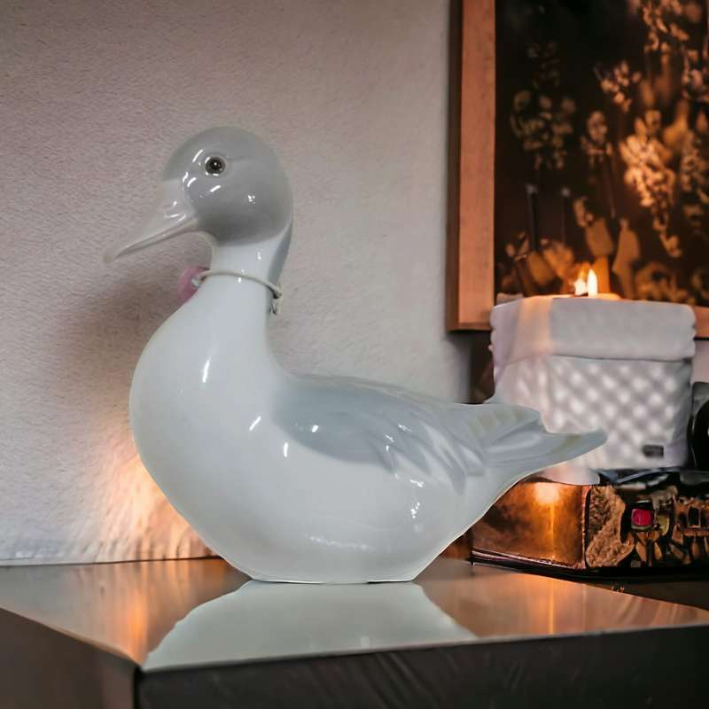 LLADRO PINTAIL DUCK GLAZED PORCELAIN FIGURINE # 1057