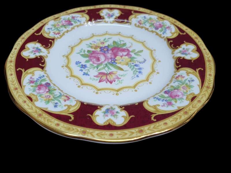 Lady Hamilton Royal Albert Bread Plate