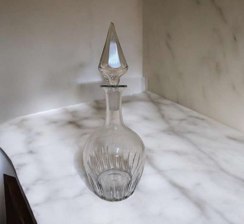 Spindle Top Decanter