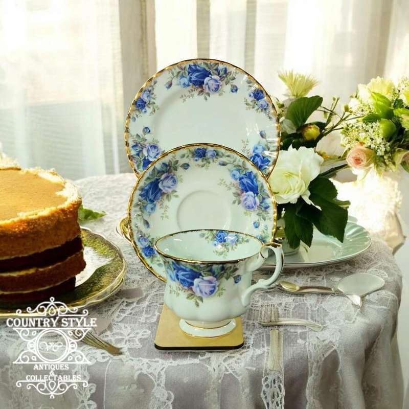 Royal Albert Moonlight Rose 1987 Trio